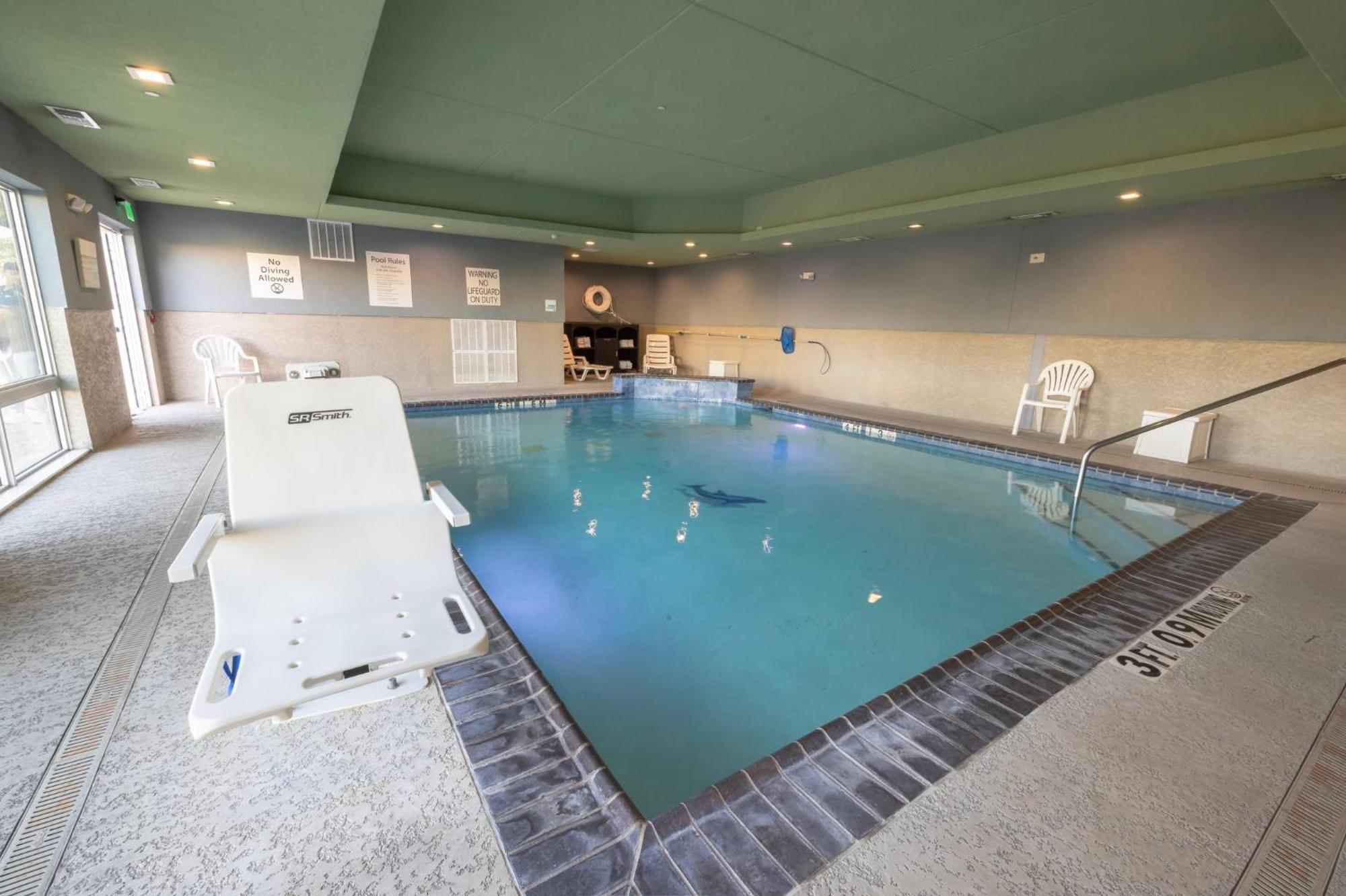Holiday Inn Express & Suites Dallas Ne Arboretum Garland Zewnętrze zdjęcie