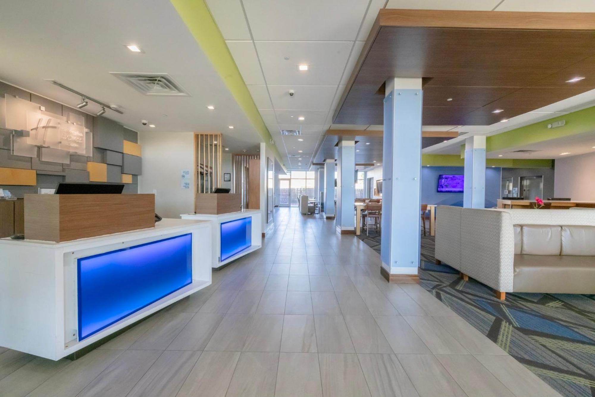 Holiday Inn Express & Suites Dallas Ne Arboretum Garland Zewnętrze zdjęcie